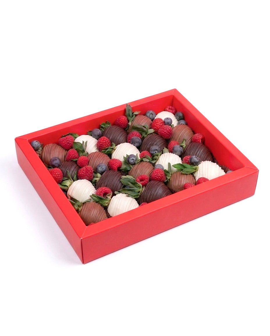 AISHA TRIO BOX – La Fraise Dubai | Luxury Chocolate Strawberries