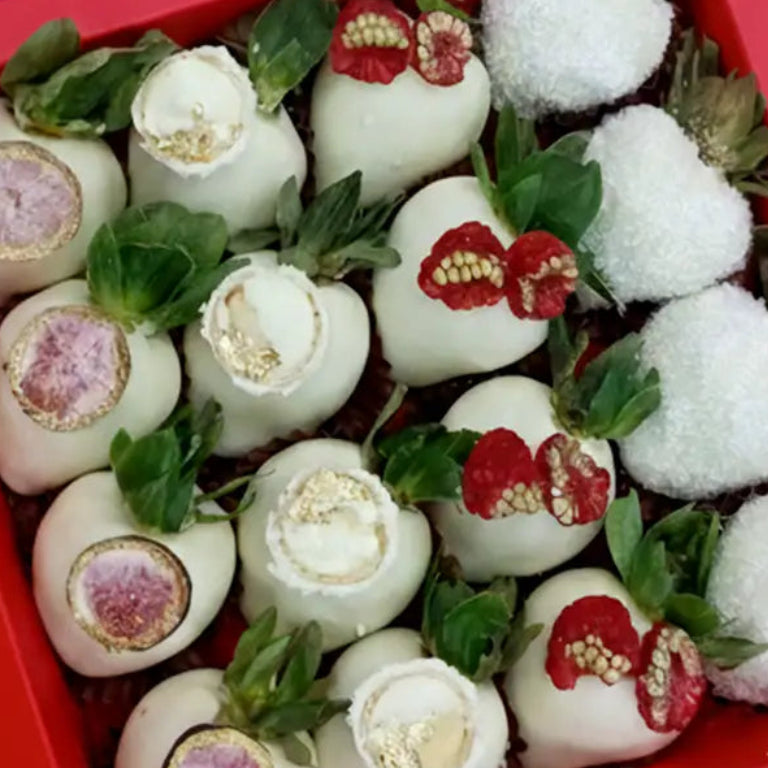 Amira Box — luxury premium Belgian chocolate strawberry gift box Dubai UAE