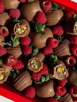 Fatima Box — Belgian chocolate dipped strawberry gift box Dubai same day delivery