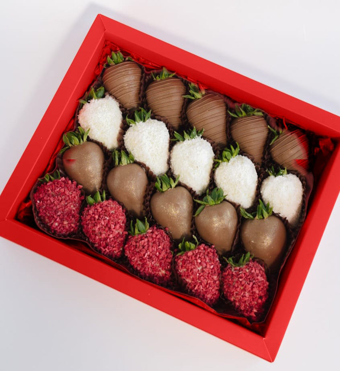Jamila Box – milk and white chocolate strawberries with raspberries, coconut and gold dust, festive Dubai gift box