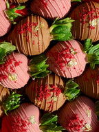 Aya Box – milk and ruby chocolate dipped strawberries with gold dust and raspberry freckles, Dubai gift box